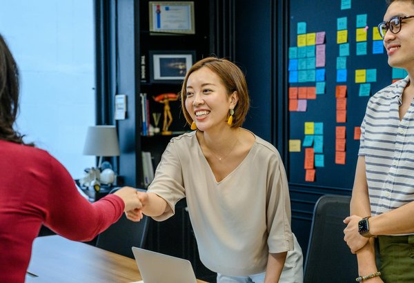 Transformation professionnelle par l'automatisation : Emploi en péril ou nouvelle ère d'opportunités ?